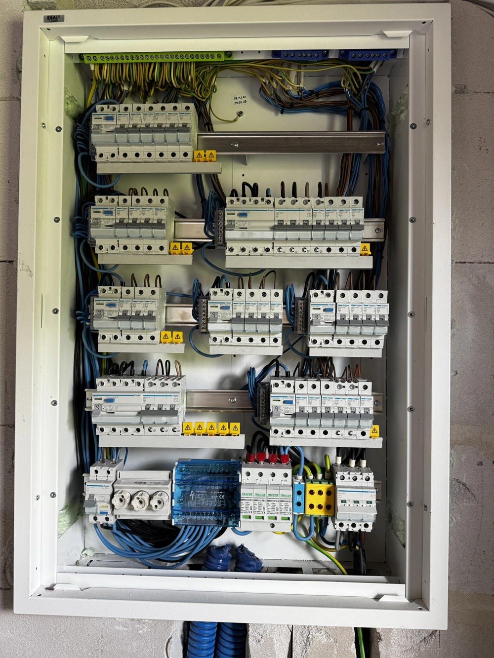 przegląd instalacji elektrycznej