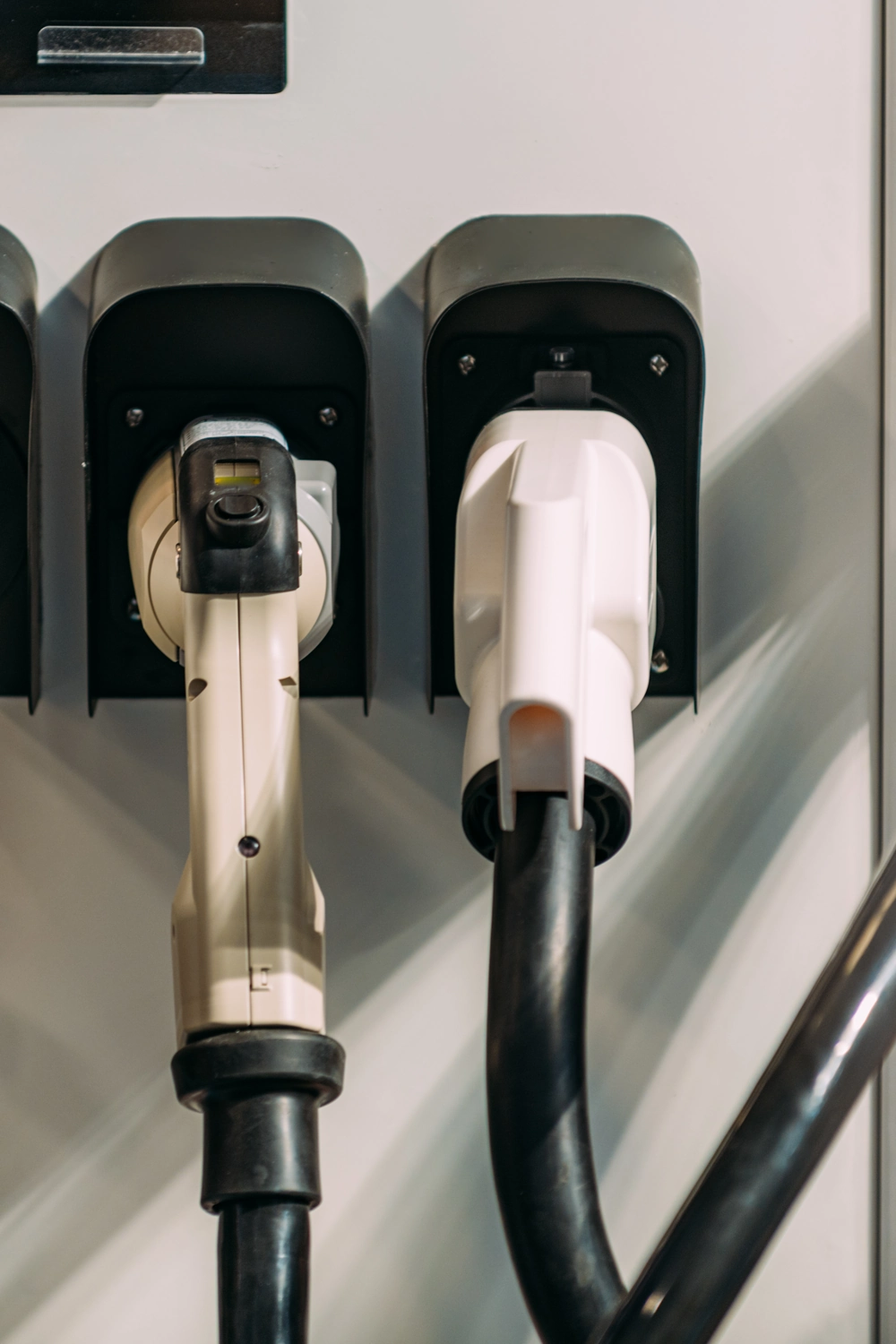 ładowarki do samochodów elektrycznych